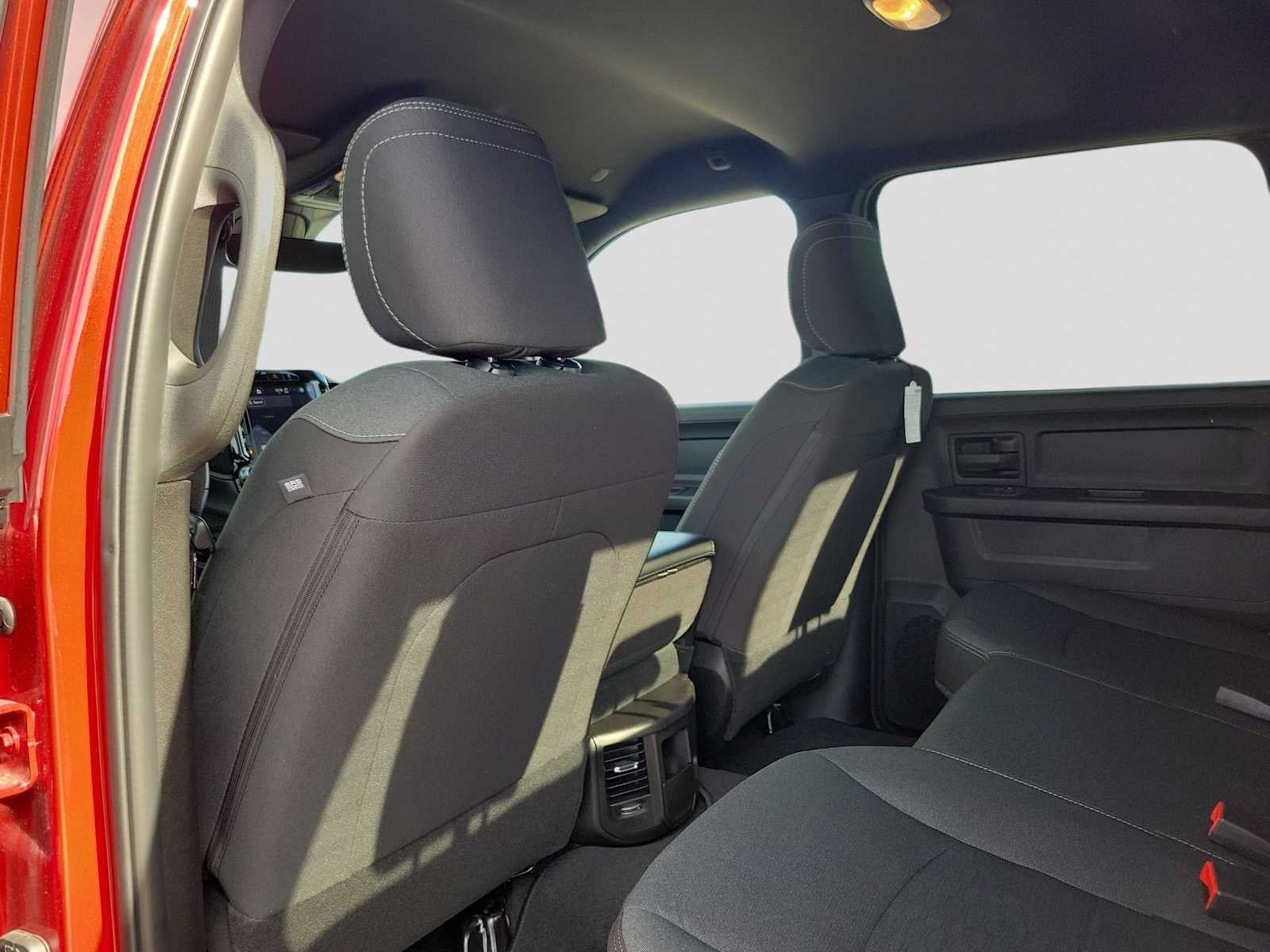 2026 RAM 2500 RAM 2500 TRADESMAN CREW CAB 4X4 6'4' BOX