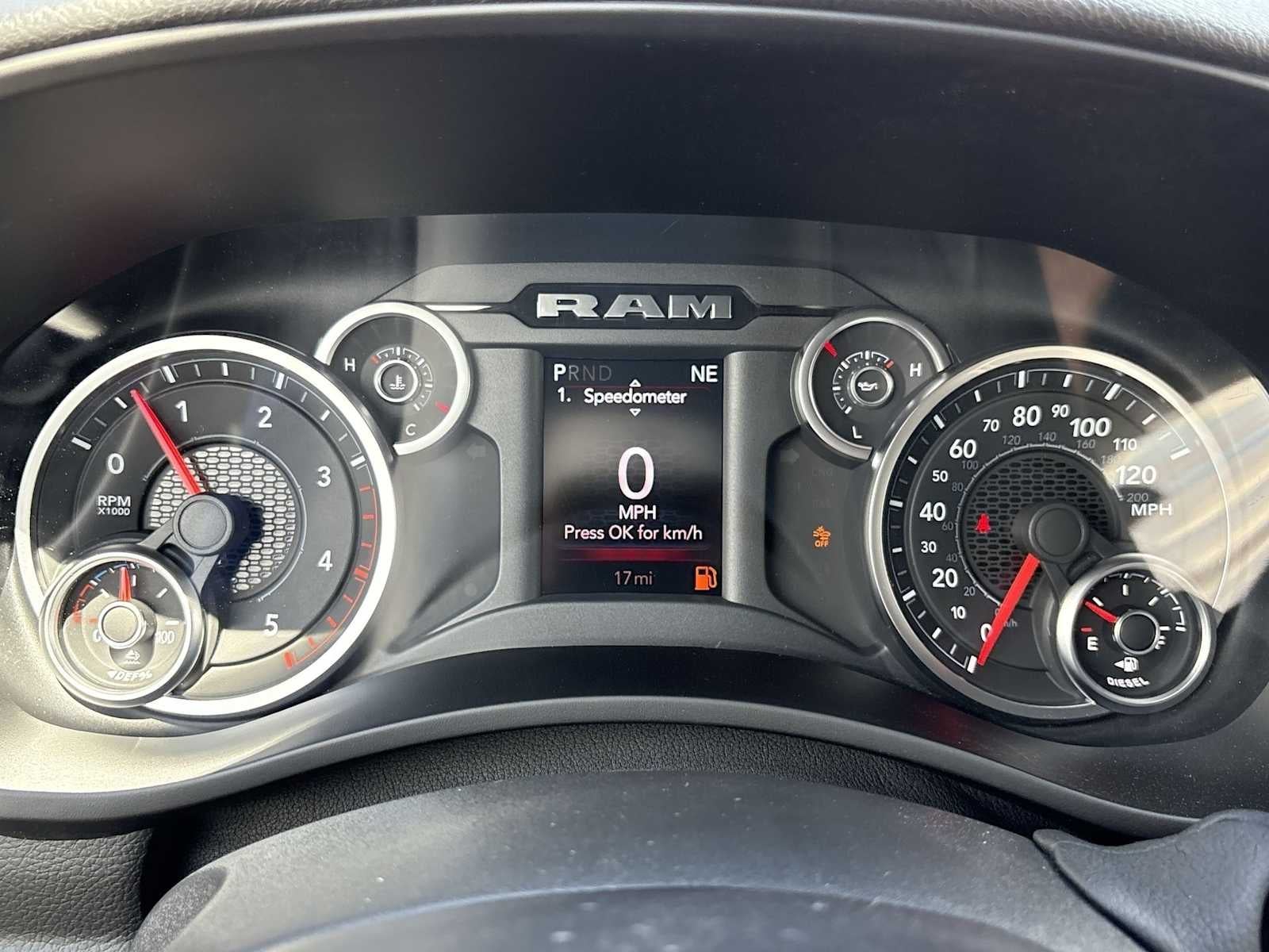 2026 RAM 2500 RAM 2500 LONE STAR CREW CAB 4X4 6'4' BOX