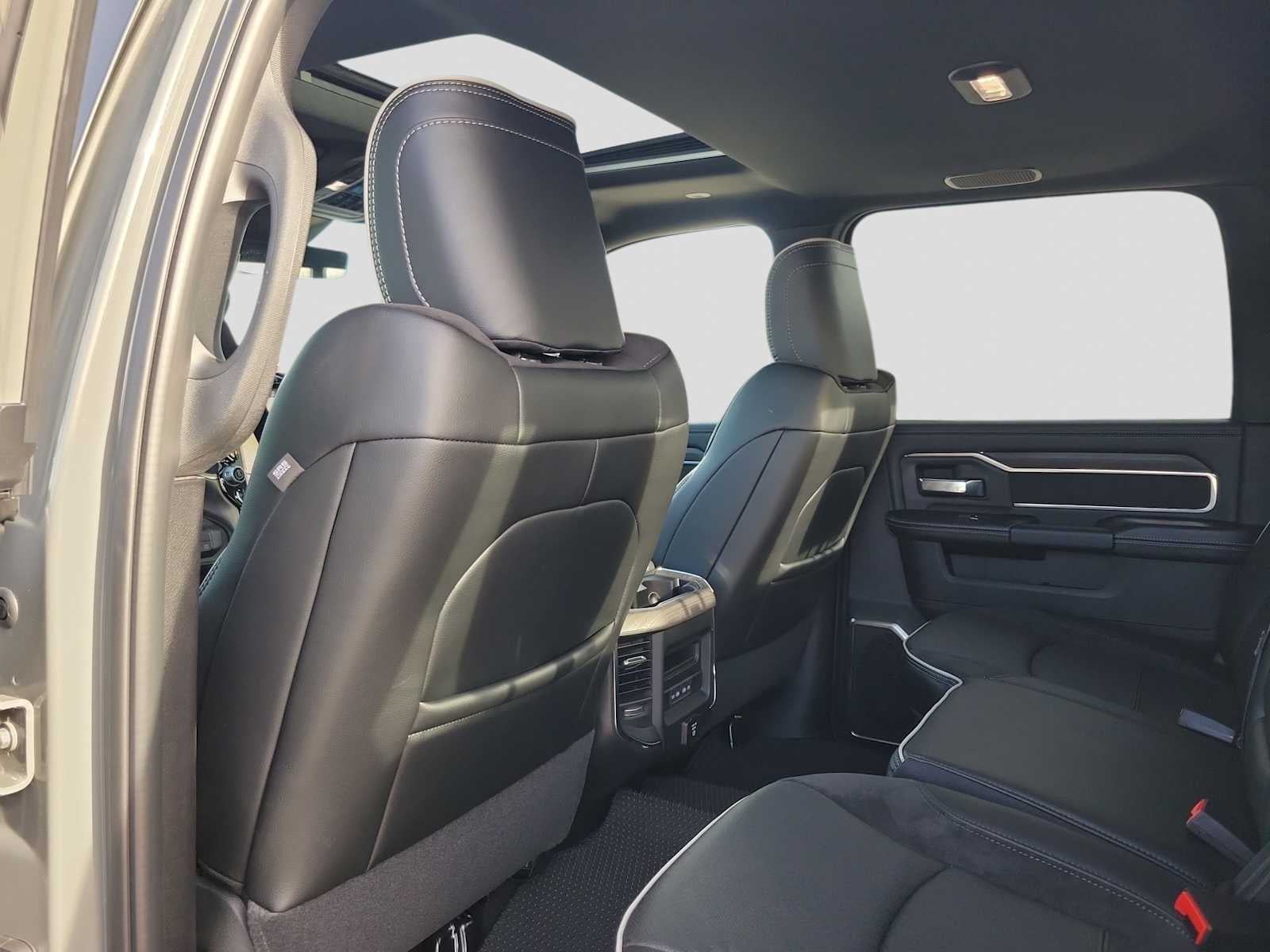 2026 RAM 2500 RAM 2500 LARAMIE CREW CAB 4X4 6'4' BOX