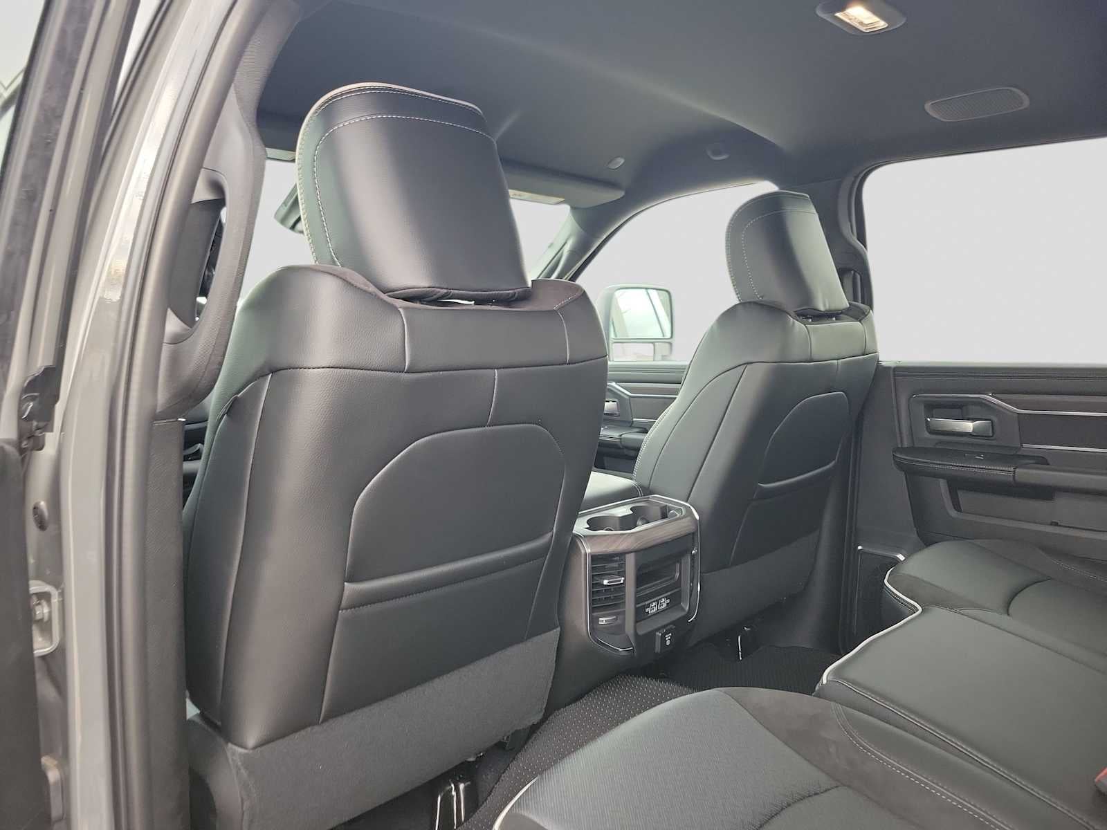 2026 RAM 2500 RAM 2500 LARAMIE CREW CAB 4X4 6'4' BOX