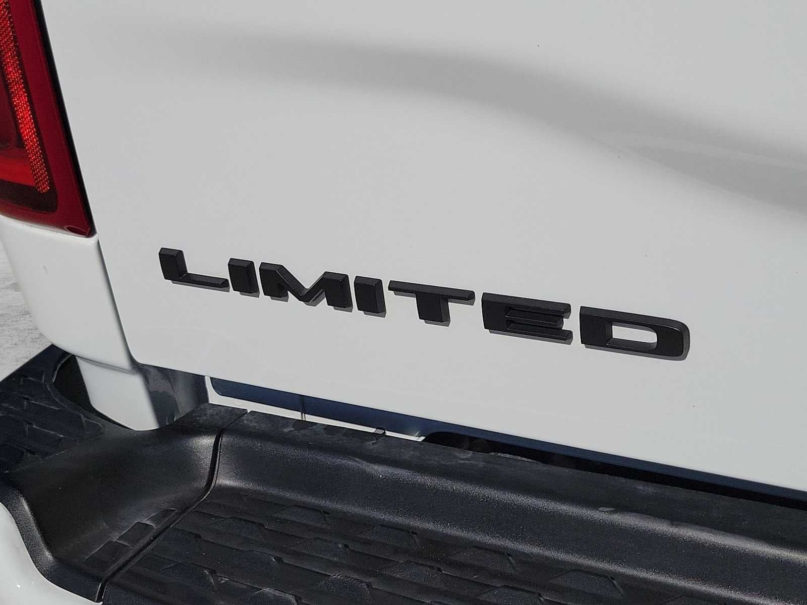 2025 RAM 2500 Limited Mega Cab 4x4 6'4' Box