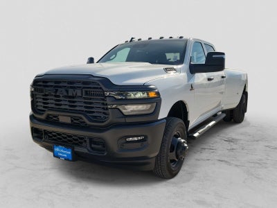 2026 RAM 3500 RAM 3500 TRADESMAN CREW CAB 4X4 8' BOX