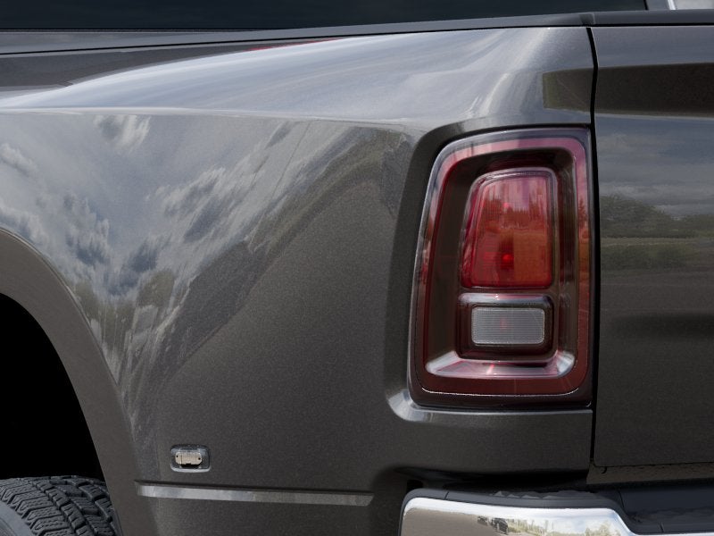 2026 RAM 3500 RAM 3500 TRADESMAN CREW CAB 4X4 8' BOX