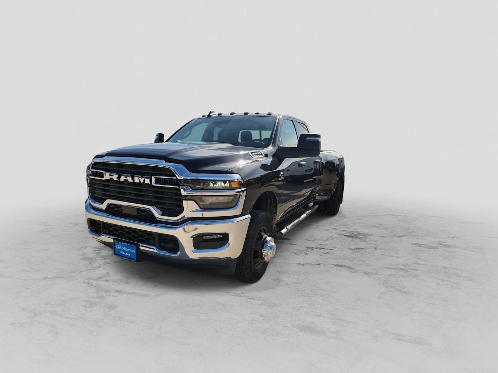 2026 RAM 3500 RAM 3500 TRADESMAN CREW CAB 4X4 8' BOX