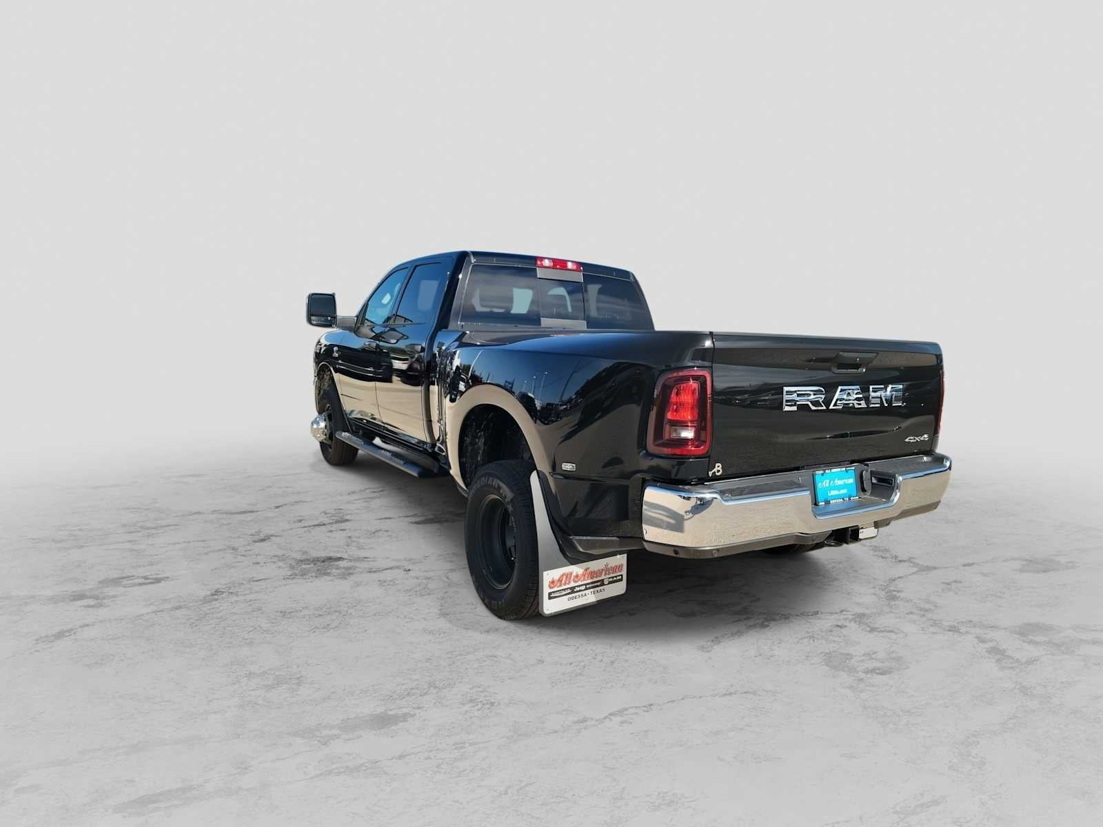 2026 RAM 3500 RAM 3500 TRADESMAN CREW CAB 4X4 8' BOX