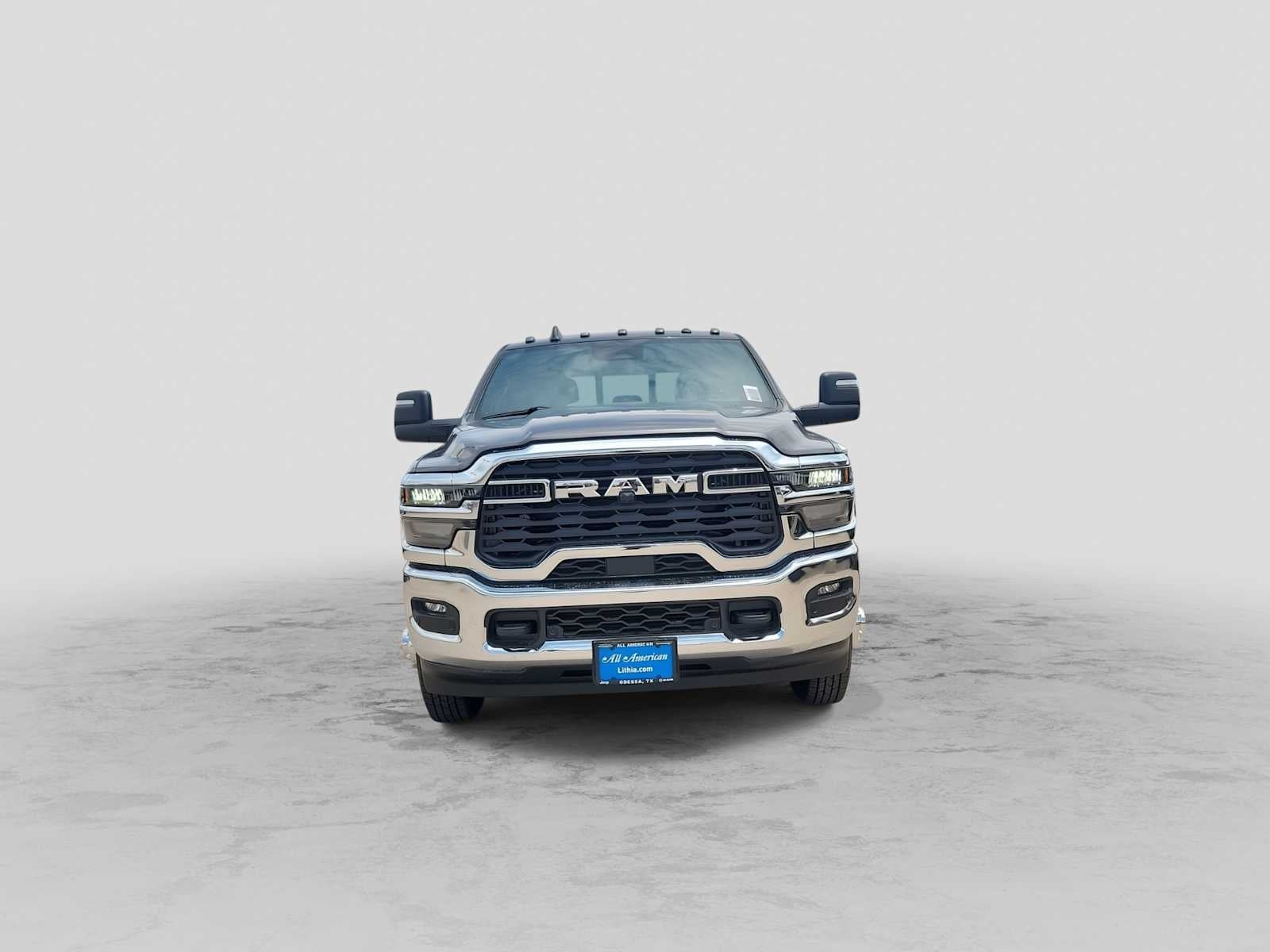2026 RAM 3500 RAM 3500 TRADESMAN CREW CAB 4X4 8' BOX