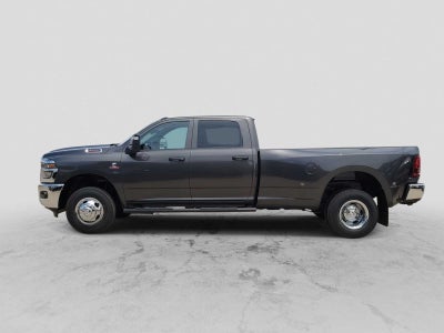 2026 RAM 3500 RAM 3500 TRADESMAN CREW CAB 4X4 8' BOX
