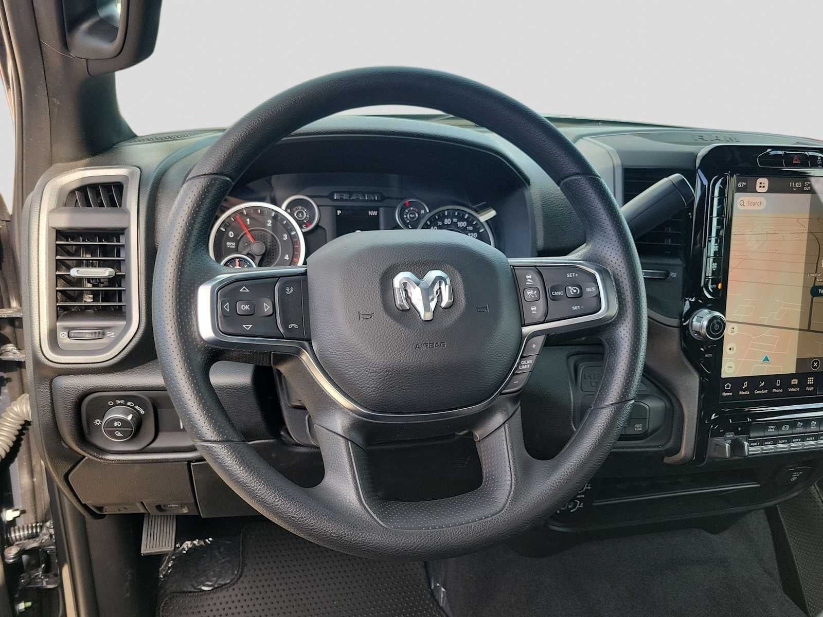 2026 RAM 3500 RAM 3500 TRADESMAN CREW CAB 4X4 8' BOX