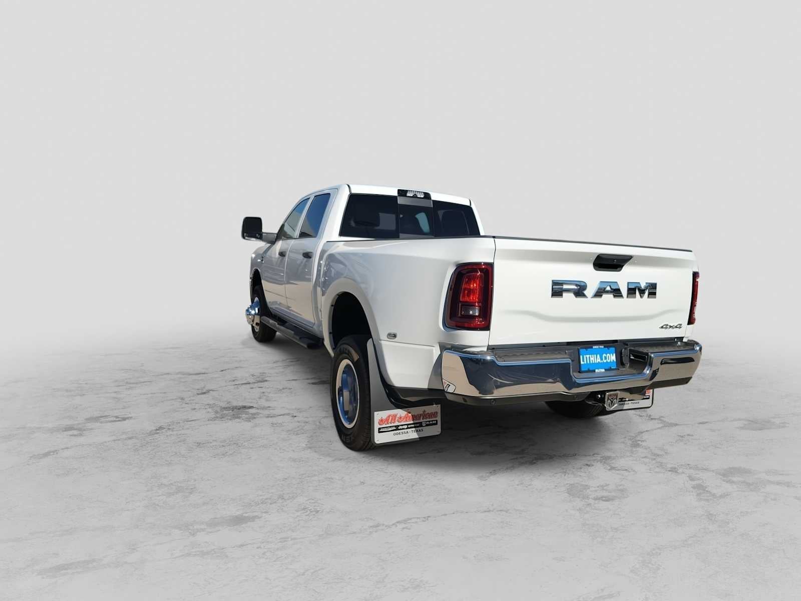 2026 RAM Ram 3500 RAM 3500 TRADESMAN CREW CAB 4X4 8' BOX