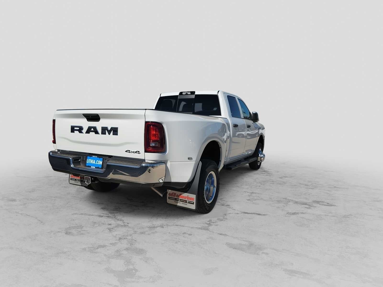 2026 RAM Ram 3500 RAM 3500 TRADESMAN CREW CAB 4X4 8' BOX