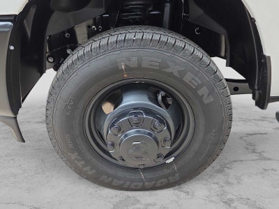 2026 RAM 3500 RAM 3500 TRADESMAN CREW CAB 4X4 8' BOX