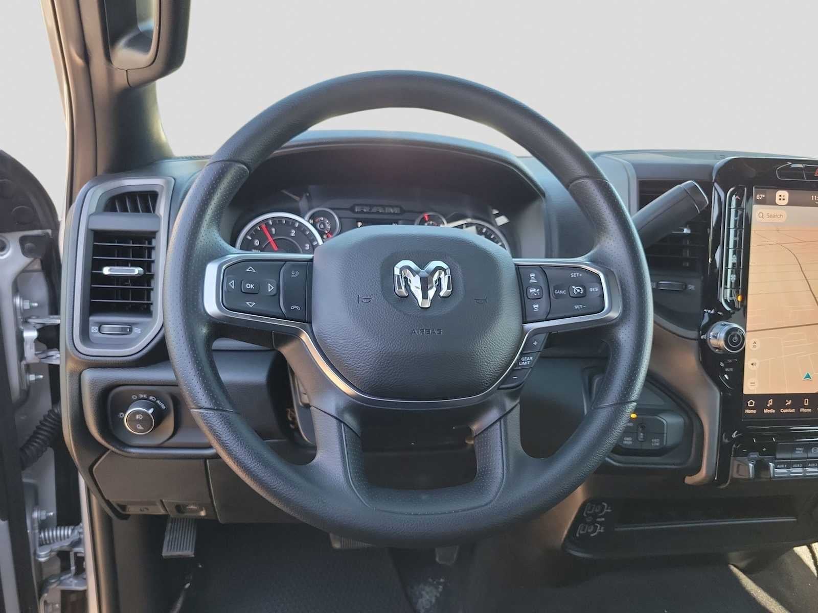 2026 RAM Ram 3500 RAM 3500 TRADESMAN CREW CAB 4X4 8' BOX