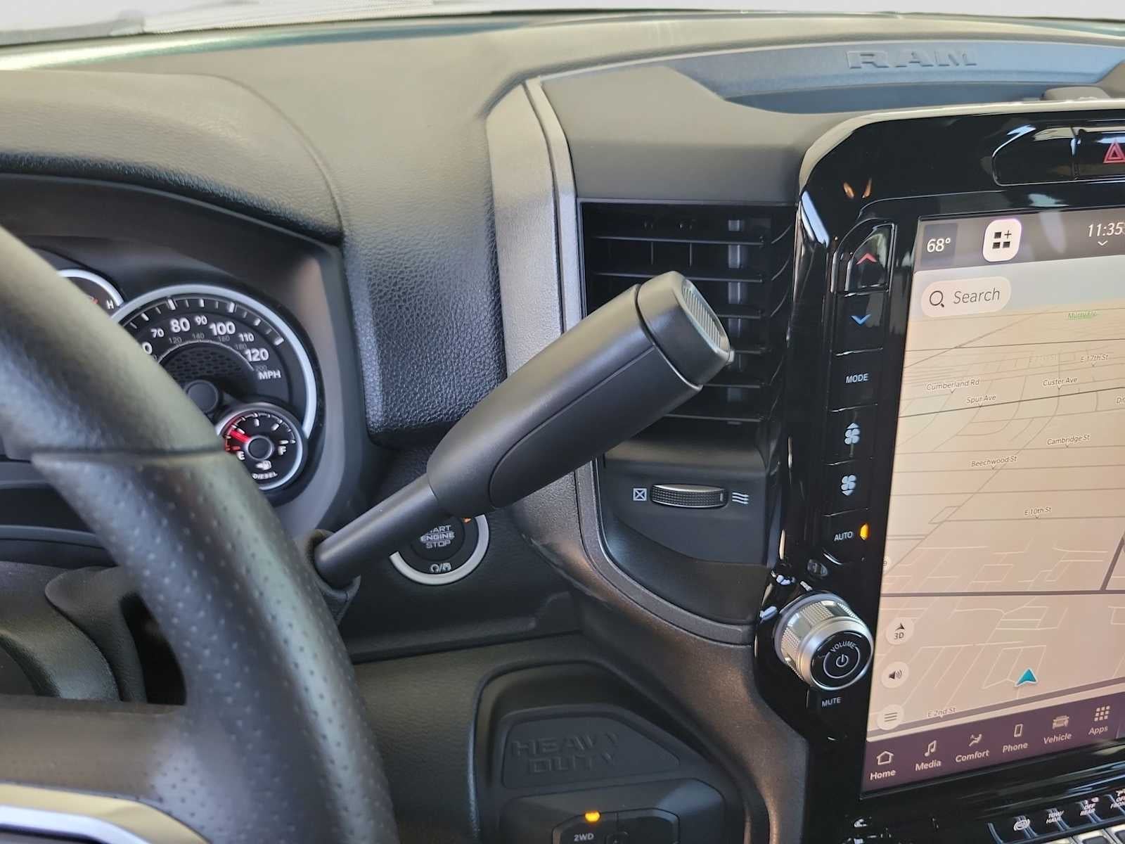 2026 RAM 3500 RAM 3500 TRADESMAN CREW CAB 4X4 8' BOX