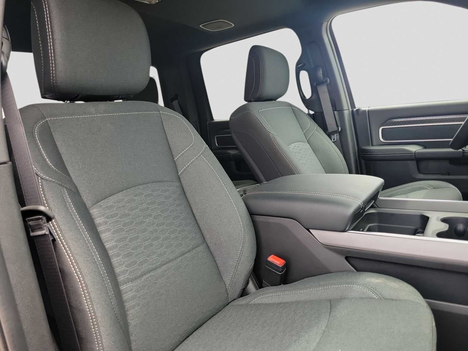 2026 RAM 3500 RAM 3500 LONE STAR CREW CAB 4X4 8' BOX