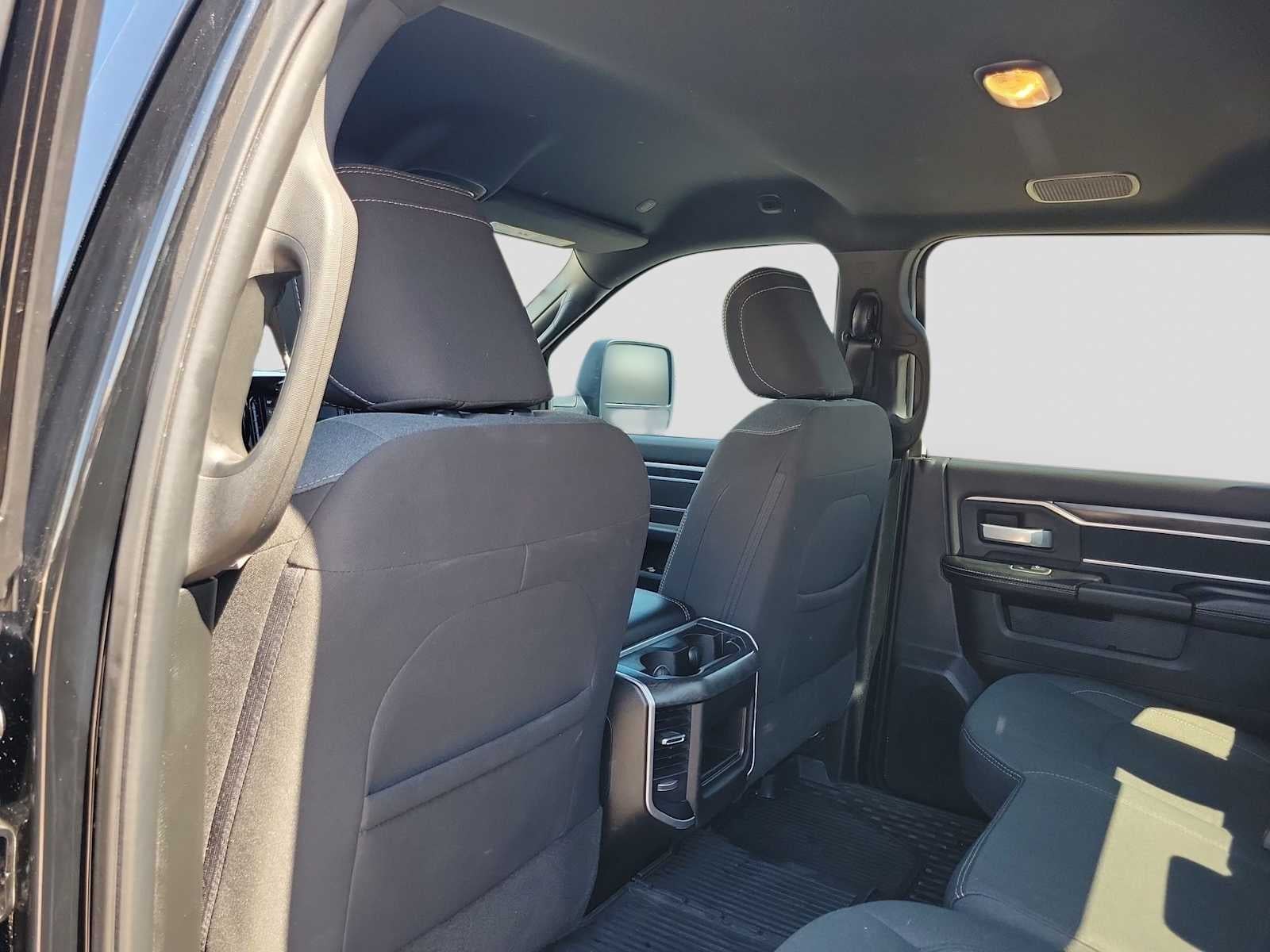 2024 RAM Ram 3500 Big Horn Crew Cab 4x4 8' Box