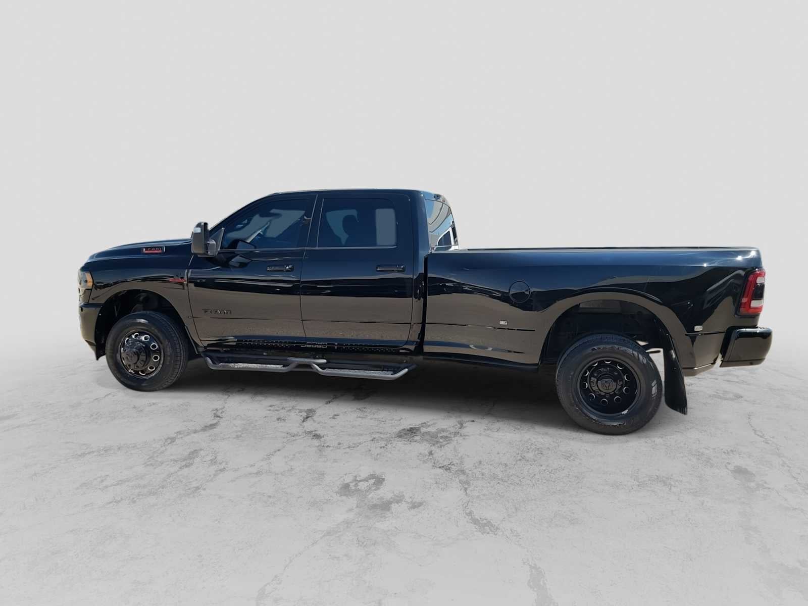 2024 RAM Ram 3500 Big Horn Crew Cab 4x4 8' Box