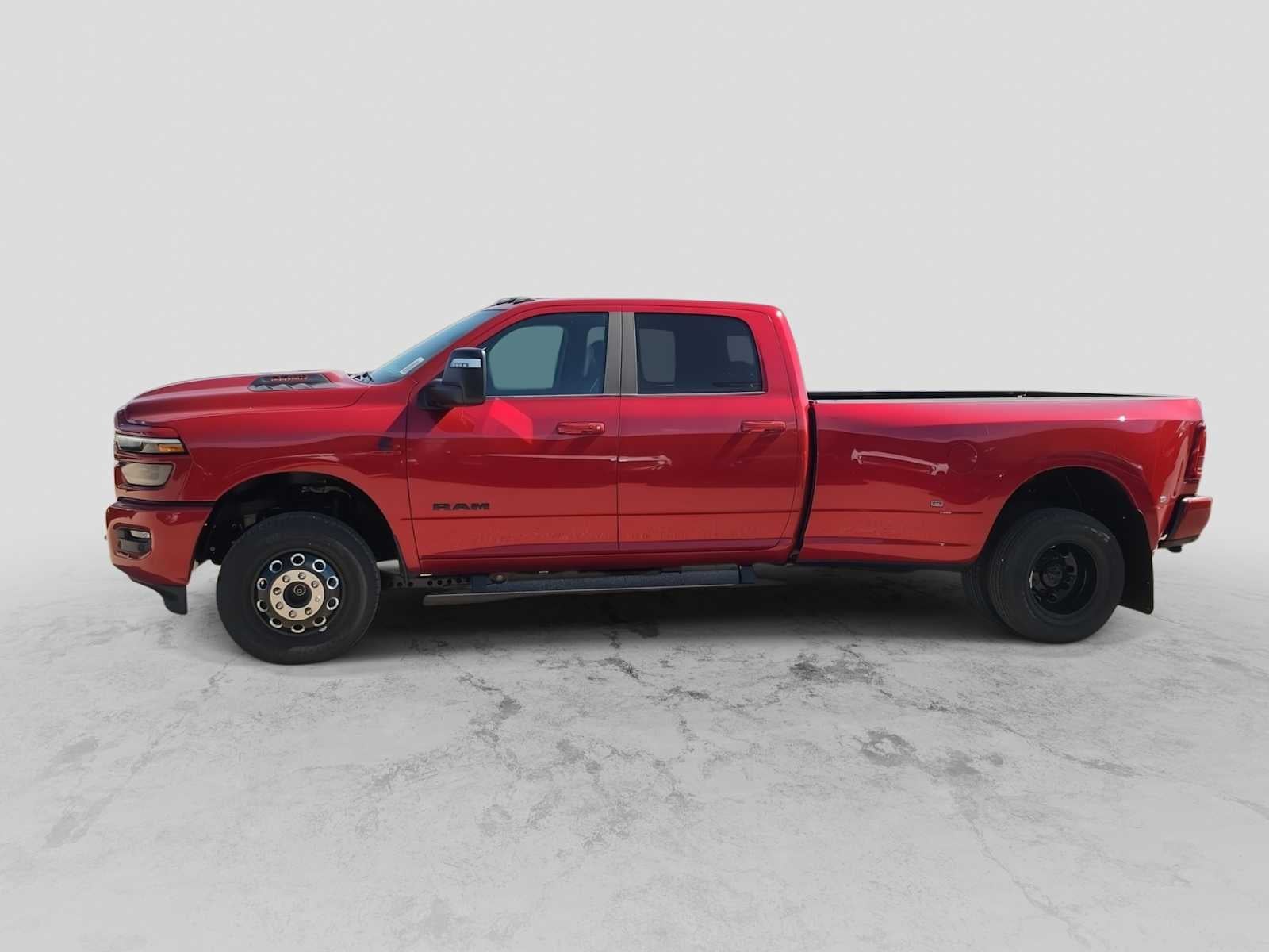 2026 RAM Ram 3500 RAM 3500 LARAMIE CREW CAB 4X4 8' BOX