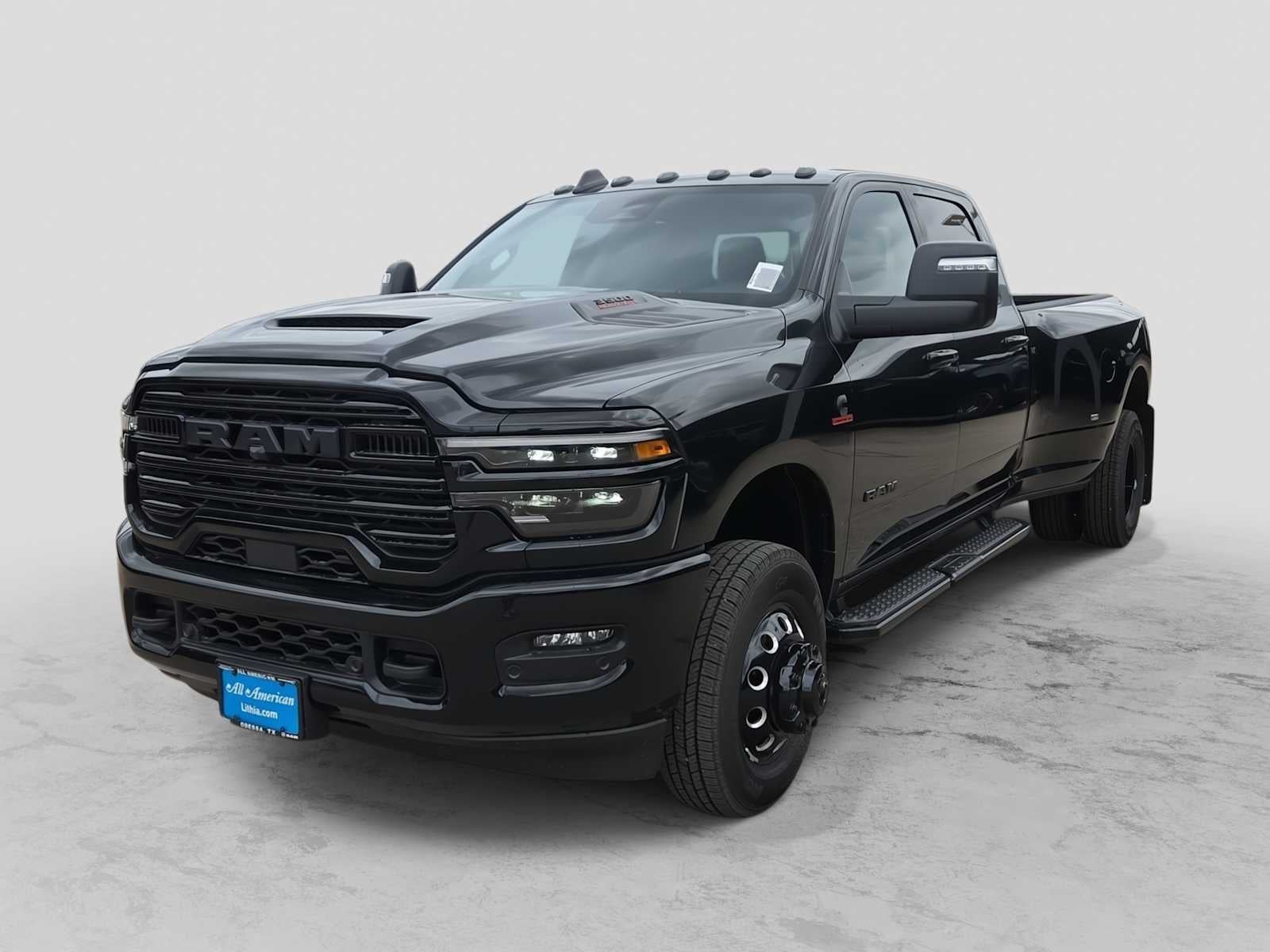 2026 RAM 3500 RAM 3500 LARAMIE CREW CAB 4X4 8' BOX