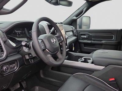 2026 RAM 3500 RAM 3500 LARAMIE CREW CAB 4X4 8' BOX