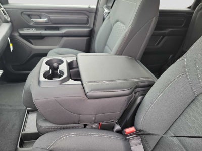 2026 RAM 1500 RAM 1500 EXPRESS CREW CAB 4X2 5'7' BOX