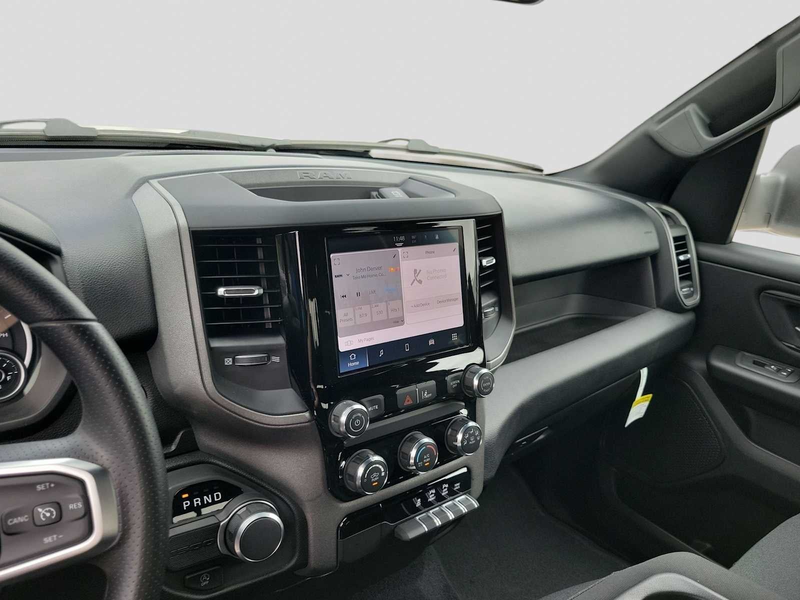2026 RAM 1500 RAM 1500 EXPRESS CREW CAB 4X2 5'7' BOX