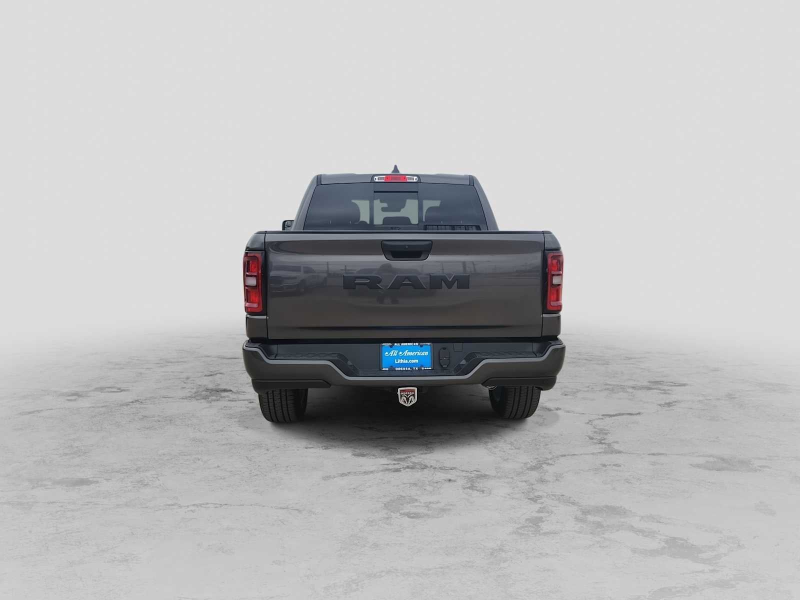 2026 RAM 1500 RAM 1500 EXPRESS CREW CAB 4X2 5'7' BOX