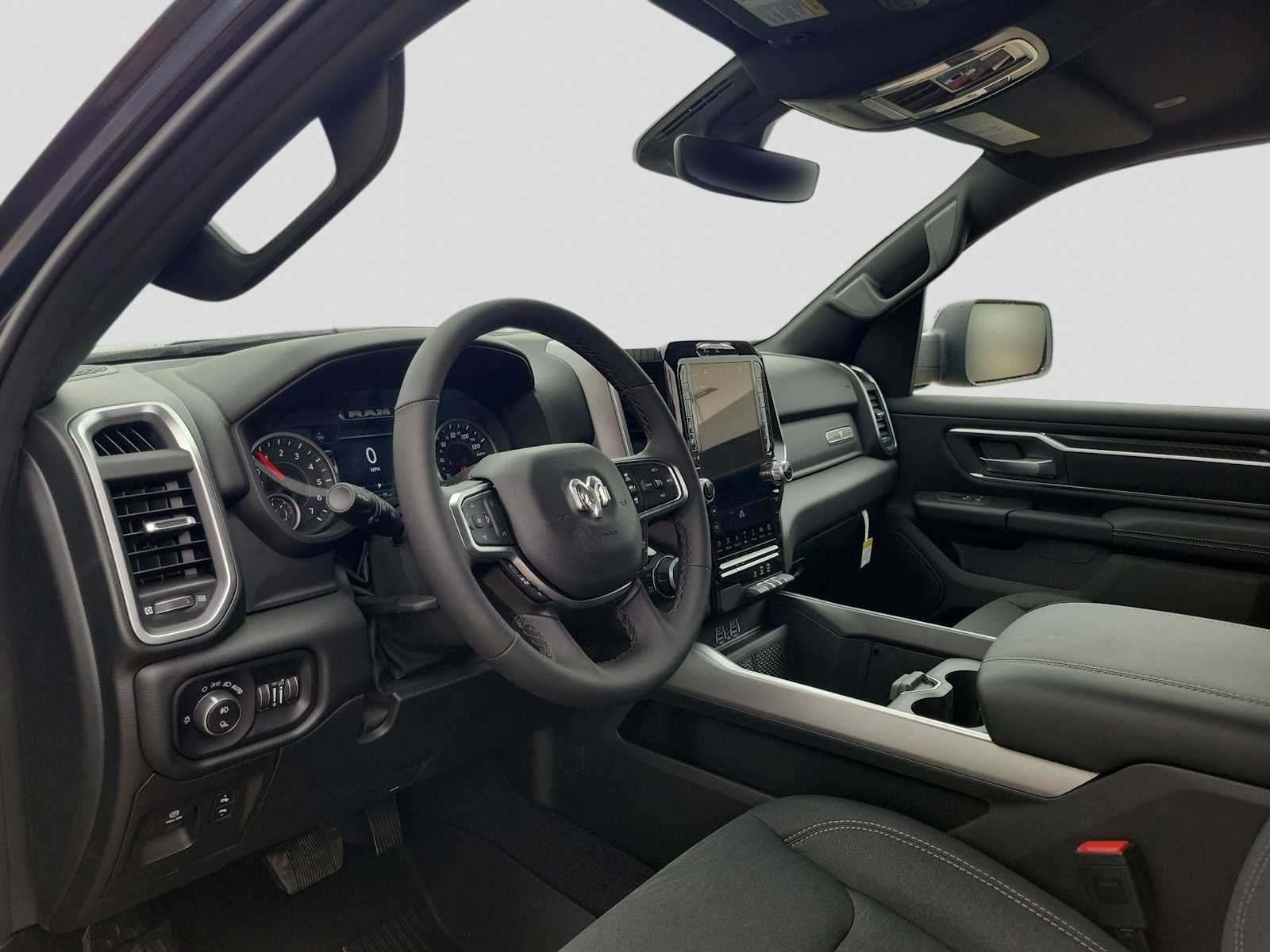 2026 RAM 1500 RAM 1500 LONE STAR CREW CAB 4X4 5'7' BOX