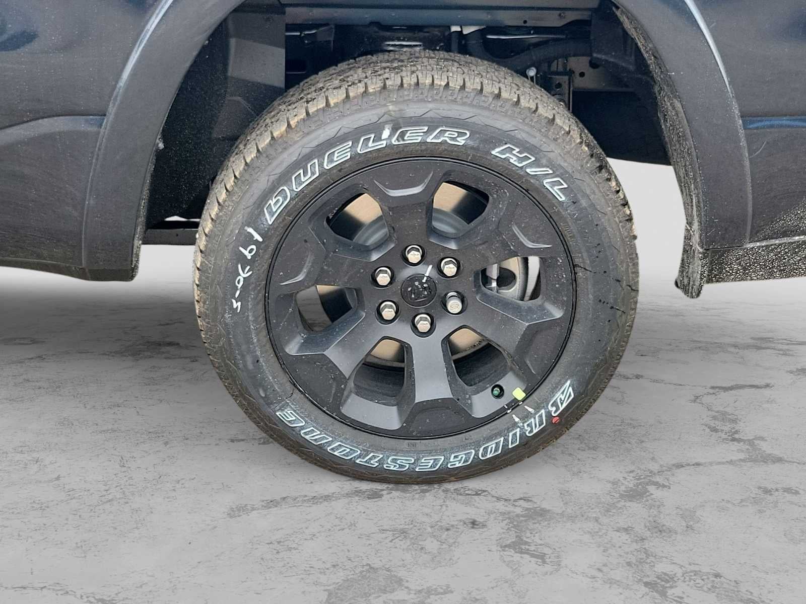 2026 RAM 1500 RAM 1500 LONE STAR CREW CAB 4X4 5'7' BOX