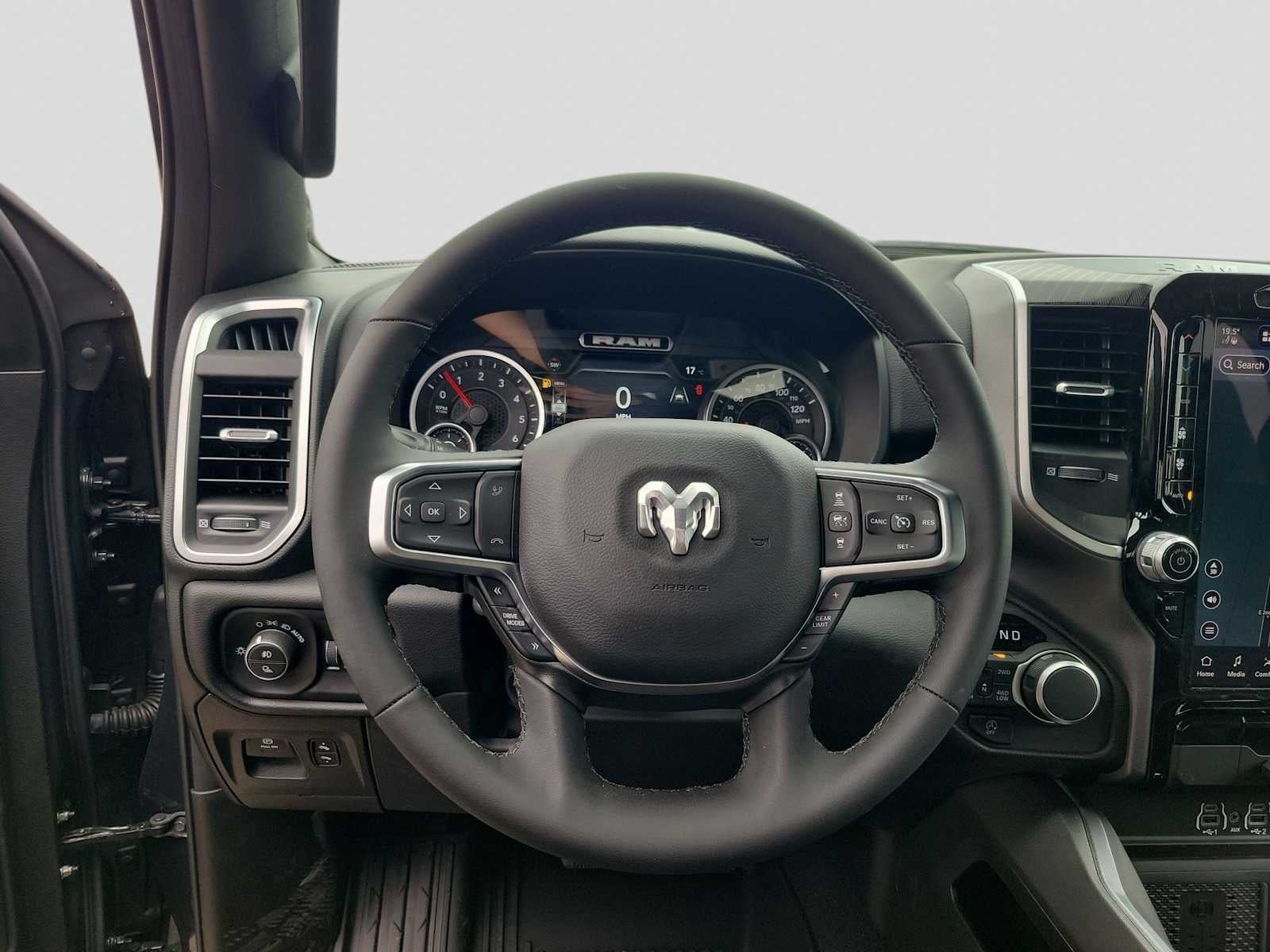 2026 RAM 1500 RAM 1500 LONE STAR CREW CAB 4X4 5'7' BOX