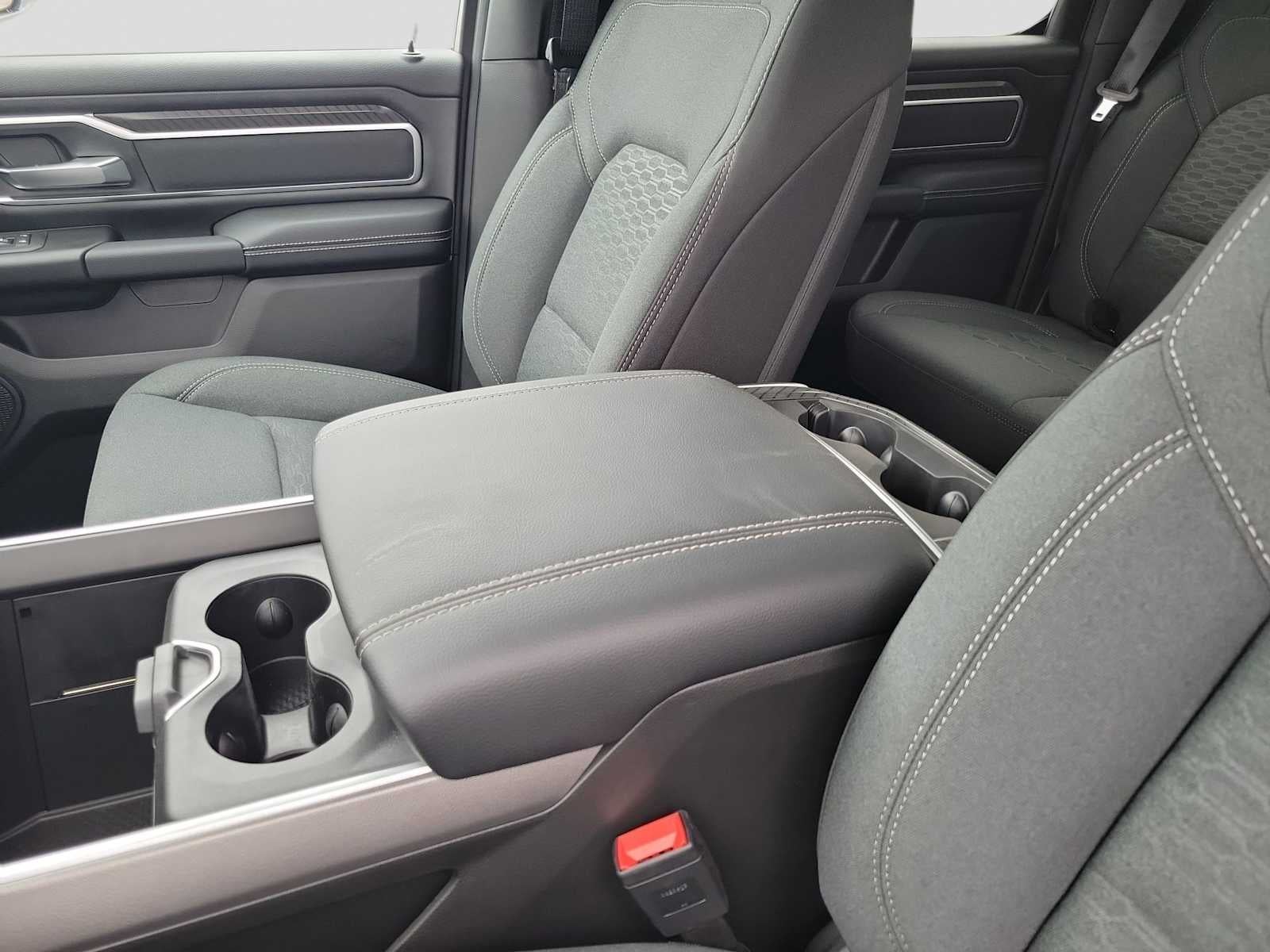 2026 RAM 1500 RAM 1500 LONE STAR CREW CAB 4X4 5'7' BOX