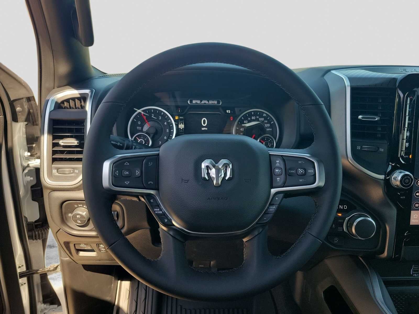 2026 RAM Ram 1500 RAM 1500 LONE STAR CREW CAB 4X4 5'7' BOX