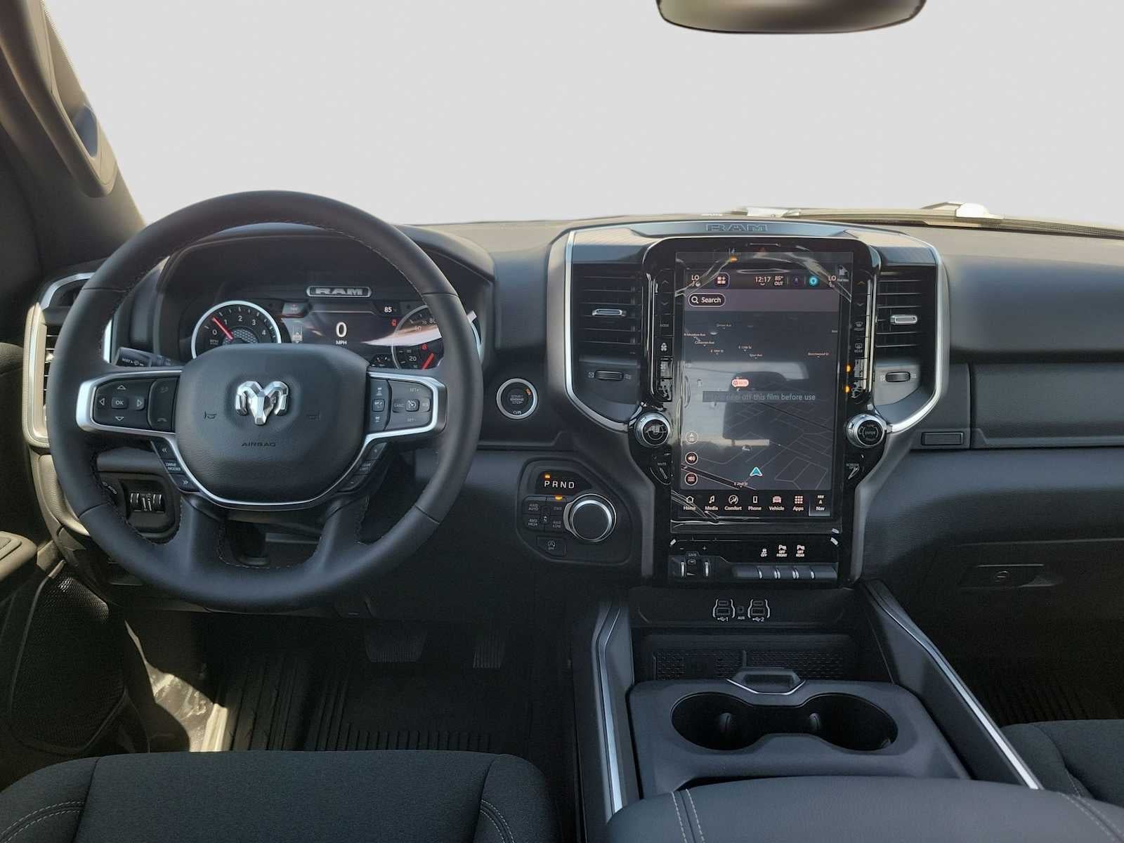 2026 RAM Ram 1500 RAM 1500 LONE STAR CREW CAB 4X4 5'7' BOX