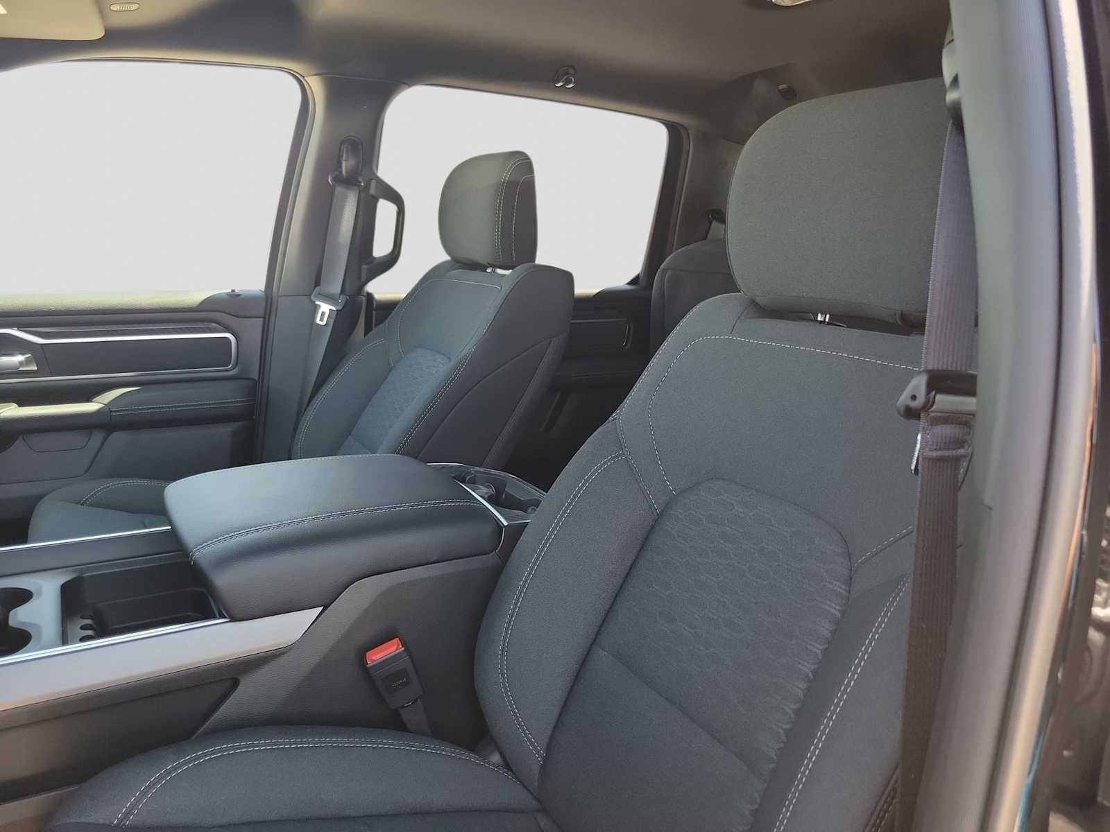 2026 RAM Ram 1500 RAM 1500 LONE STAR CREW CAB 4X4 5'7' BOX