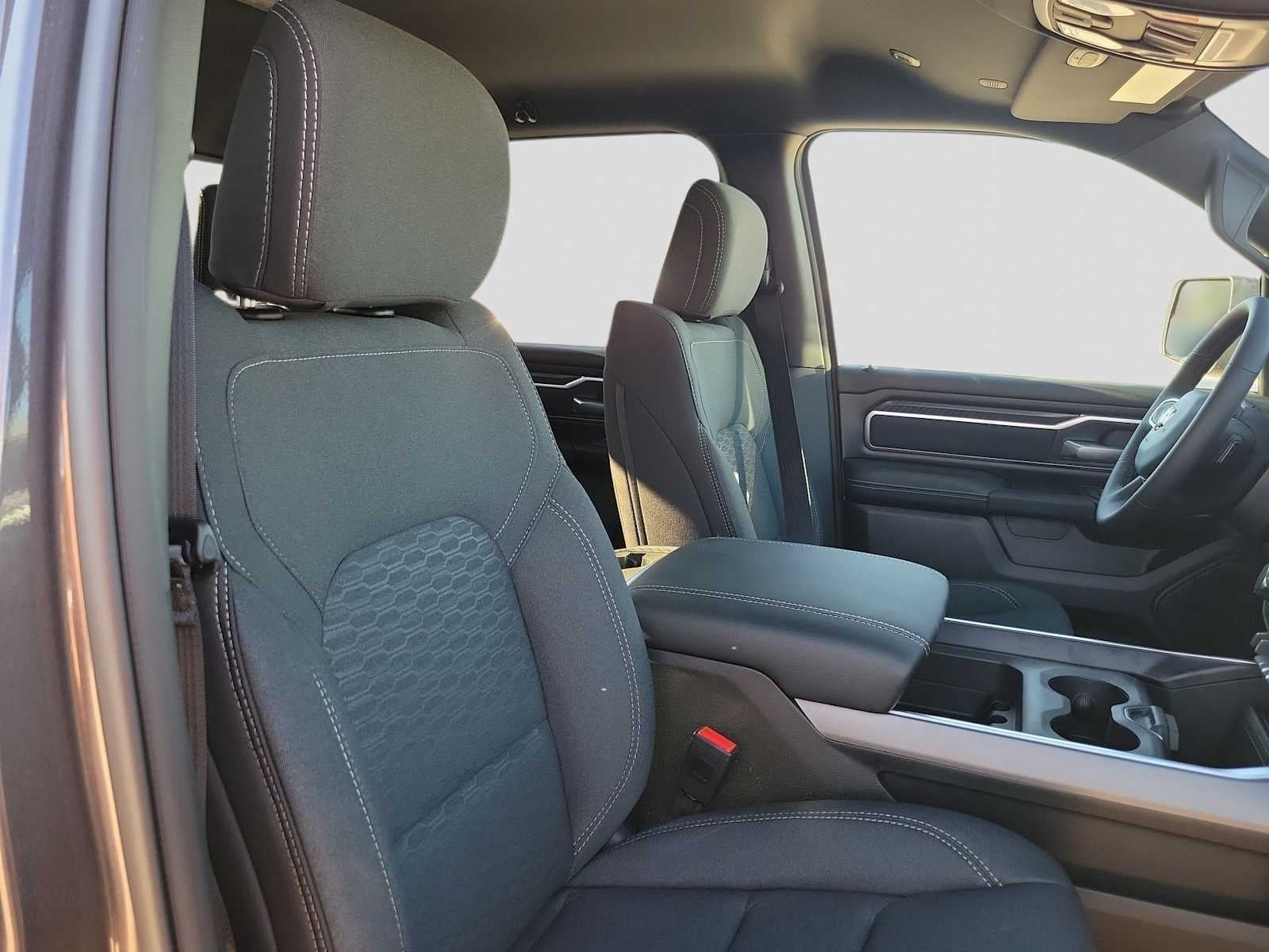 2026 RAM 1500 RAM 1500 LONE STAR CREW CAB 4X4 5'7' BOX