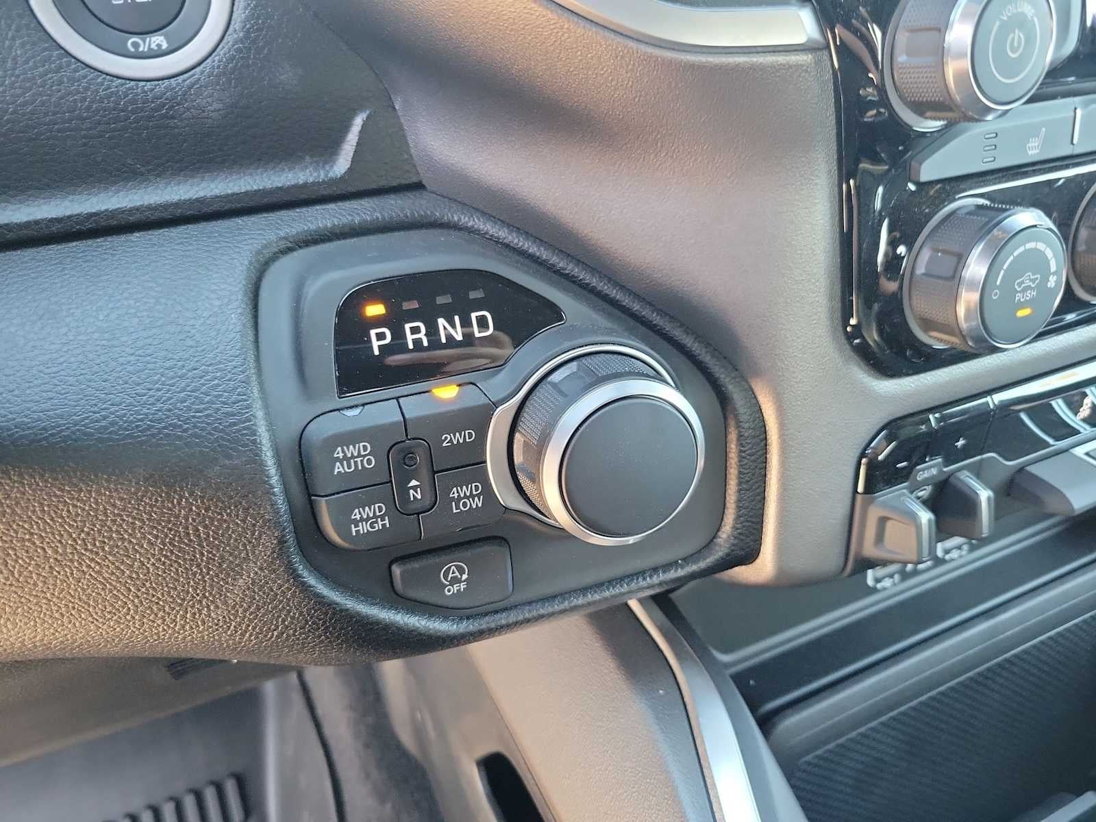 2026 RAM 1500 RAM 1500 LONE STAR CREW CAB 4X4 5'7' BOX