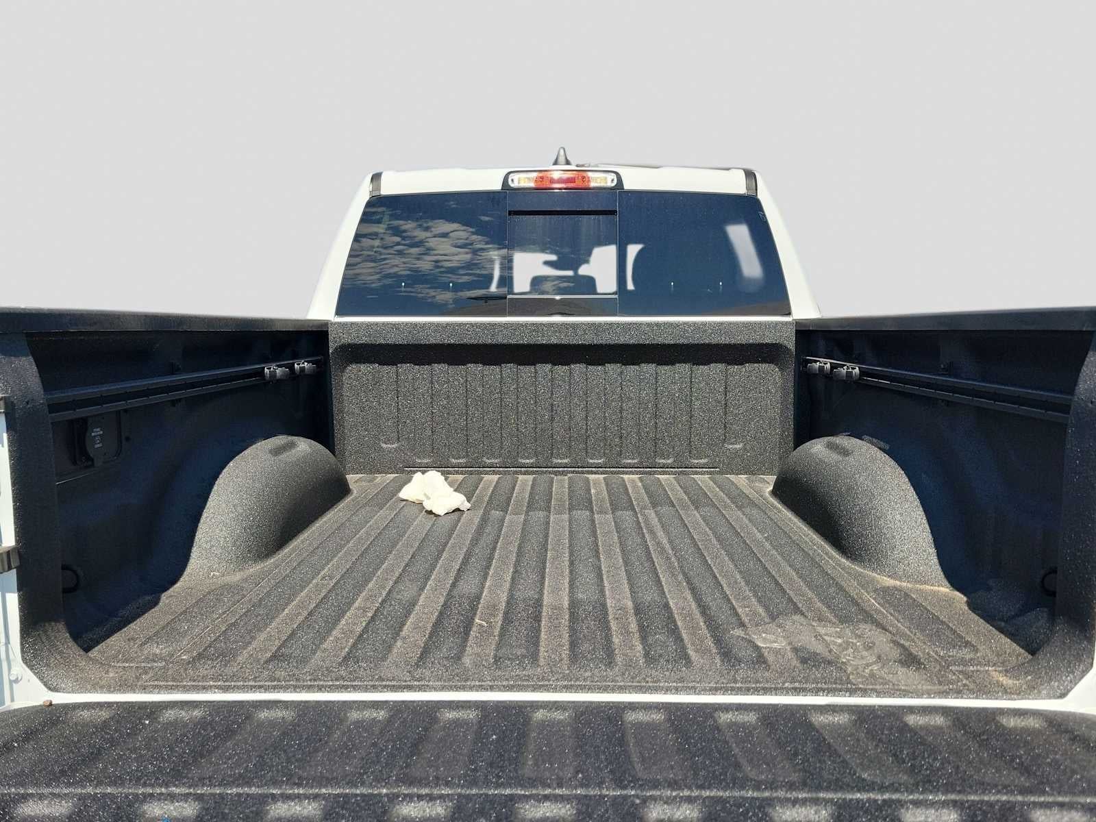 2026 RAM 1500 RAM 1500 LONE STAR CREW CAB 4X4 5'7' BOX