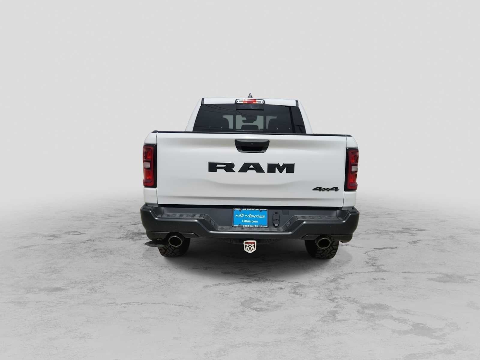 2026 RAM 1500 RAM 1500 WARLOCK CREW CAB 4X4 5'7' BOX