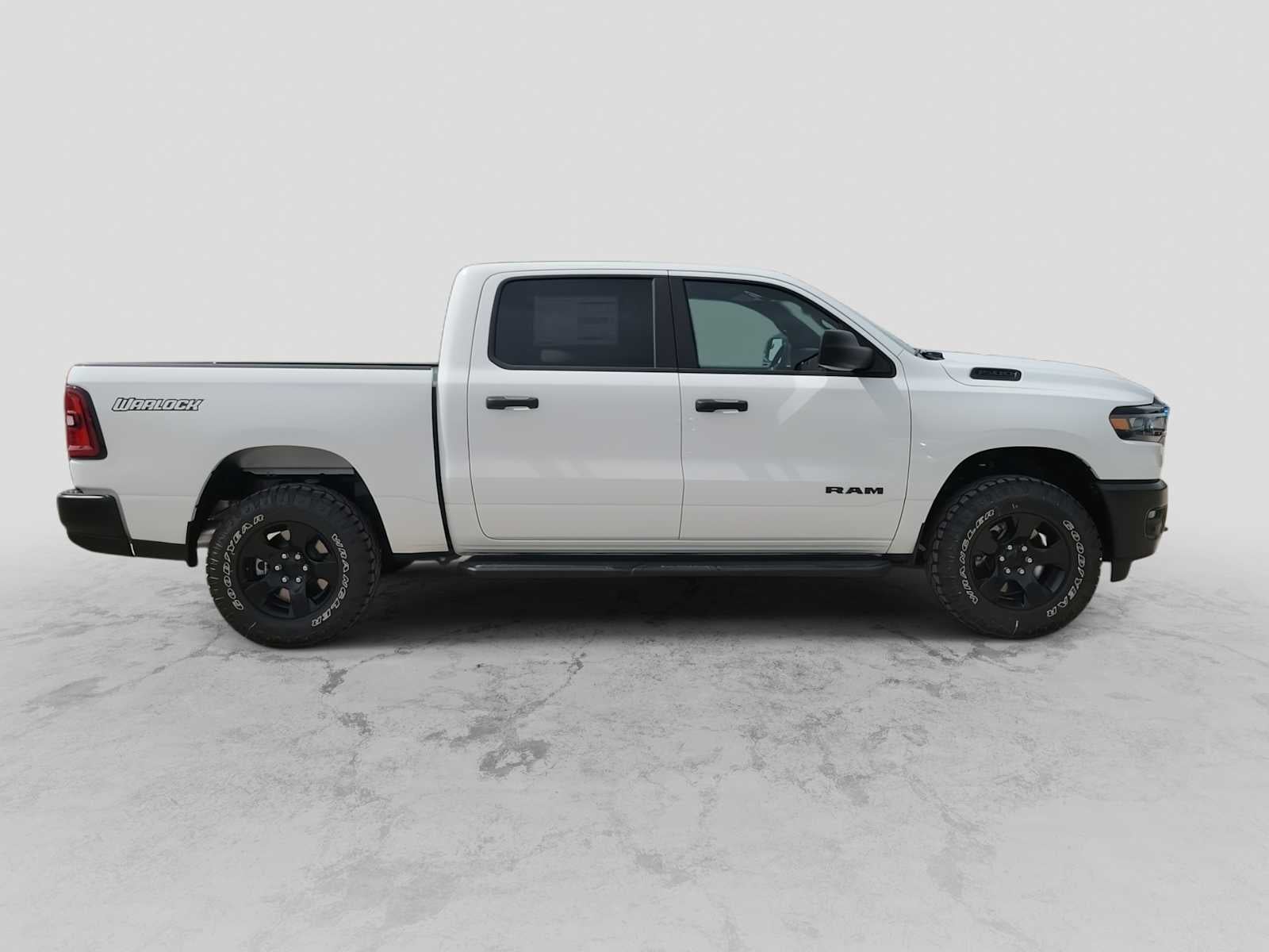2026 RAM 1500 RAM 1500 WARLOCK CREW CAB 4X4 5'7' BOX