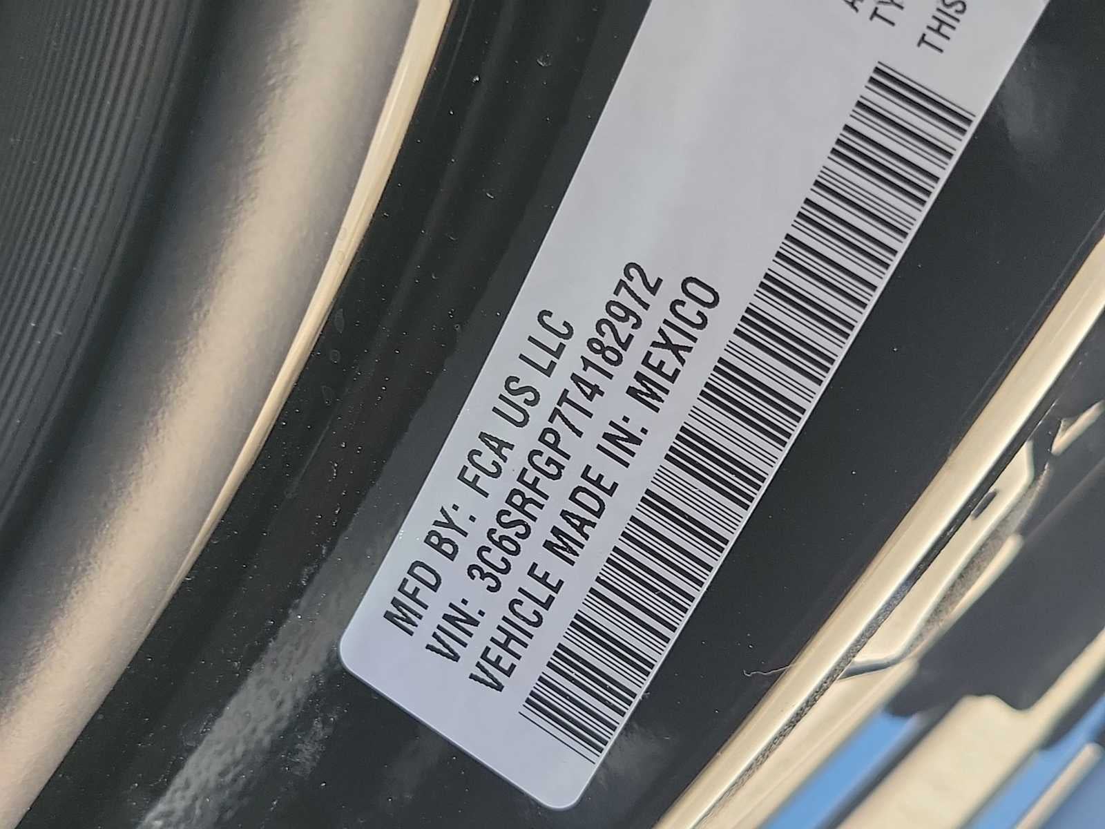 2026 RAM 1500 RAM 1500 WARLOCK CREW CAB 4X4 5'7' BOX