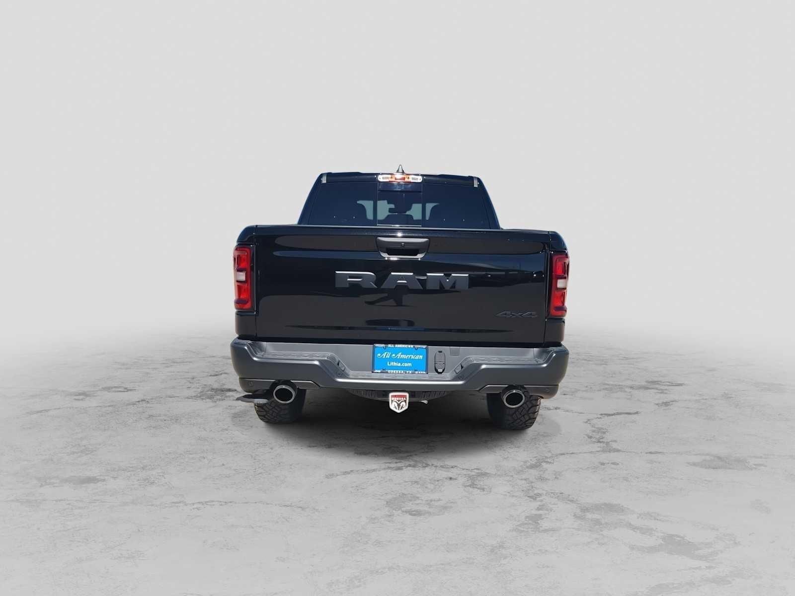 2026 RAM 1500 RAM 1500 WARLOCK CREW CAB 4X4 5'7' BOX