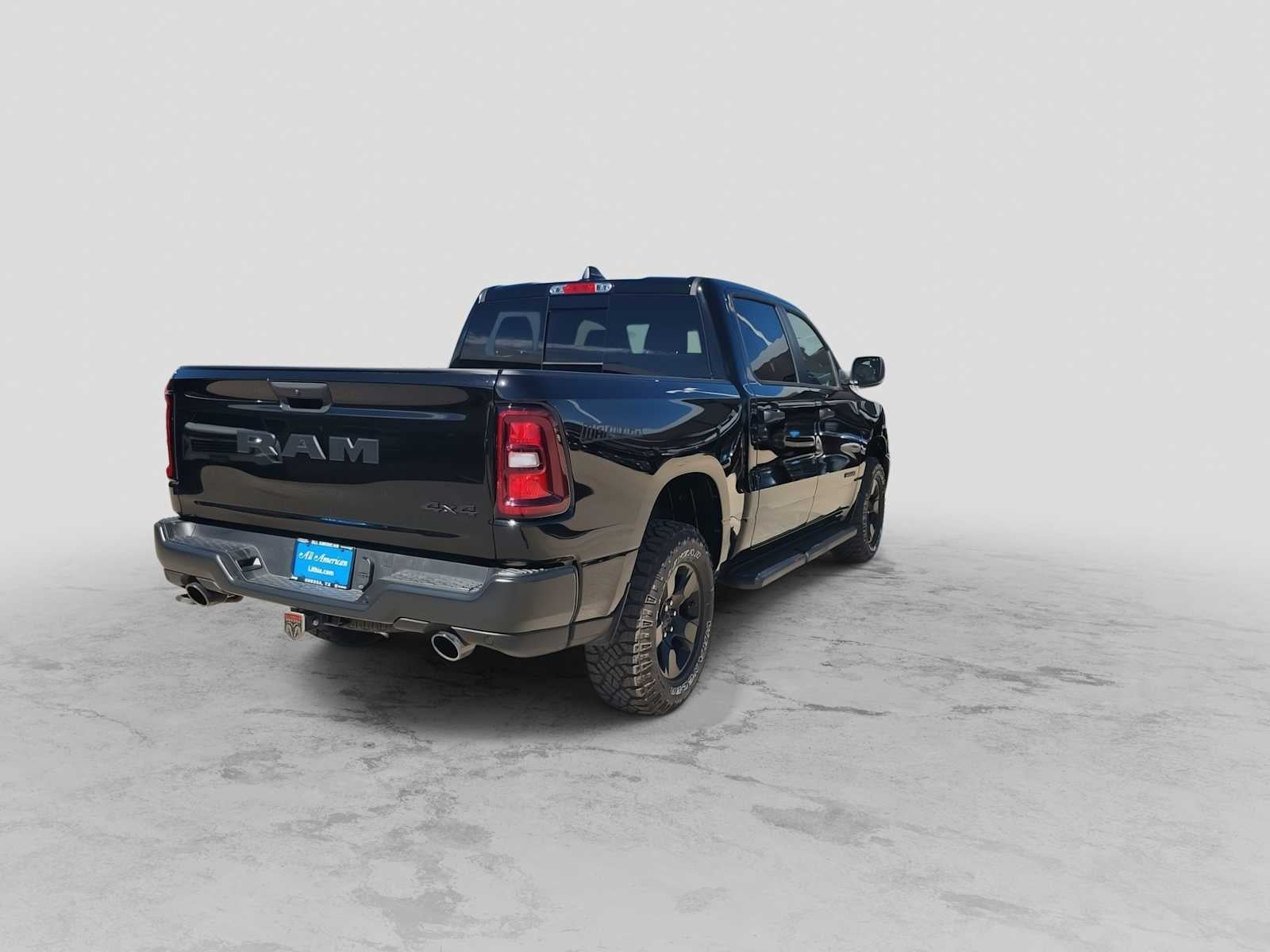 2026 RAM 1500 RAM 1500 WARLOCK CREW CAB 4X4 5'7' BOX