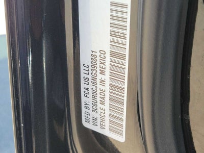 2022 RAM 2500 Tradesman Crew Cab 4x4 6'4' Box