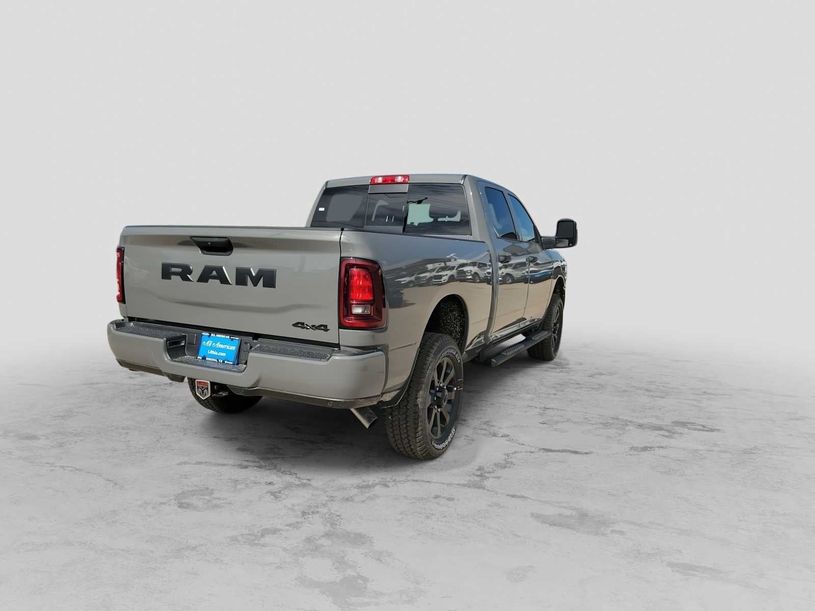 2026 RAM Ram 2500 RAM 2500 BLACK EXPRESS CREW CAB 4X4 6'4' BOX