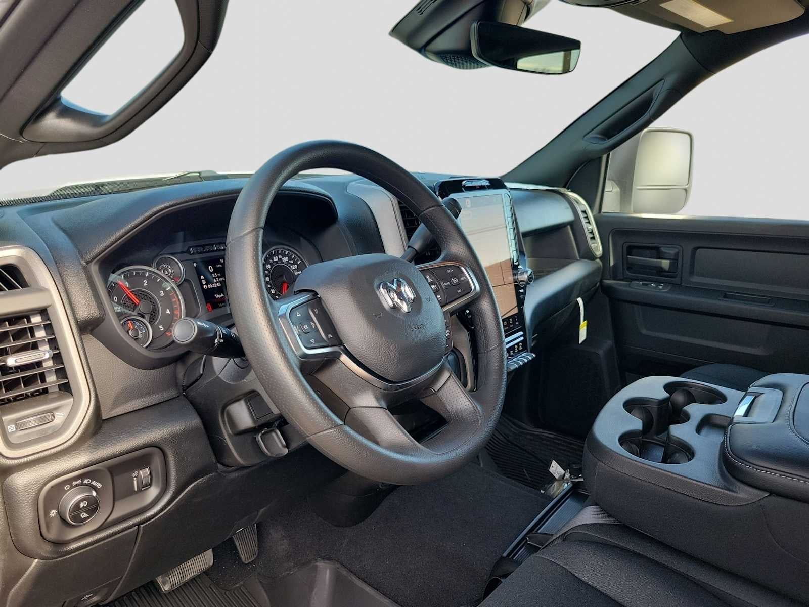 2026 RAM 2500 RAM 2500 WARLOCK CREW CAB 4X4 6'4' BOX