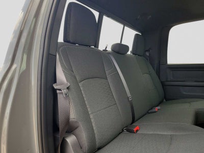2026 RAM 2500 RAM 2500 BLACK EXPRESS CREW CAB 4X4 6'4' BOX