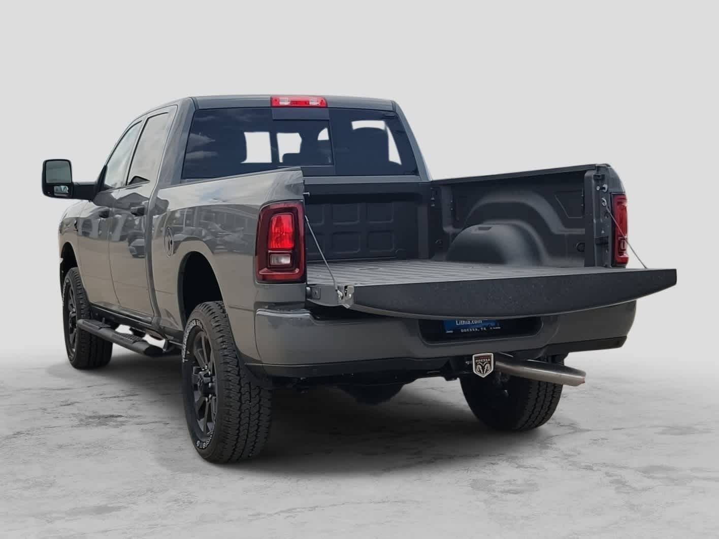2026 RAM 2500 RAM 2500 BLACK EXPRESS CREW CAB 4X4 6'4' BOX