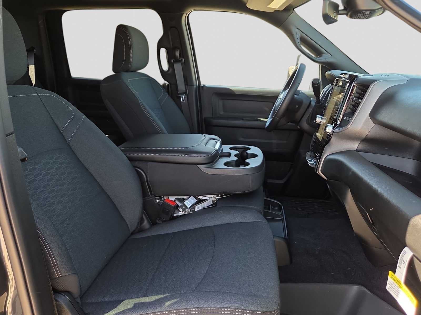 2026 RAM 2500 RAM 2500 WARLOCK CREW CAB 4X4 6'4' BOX