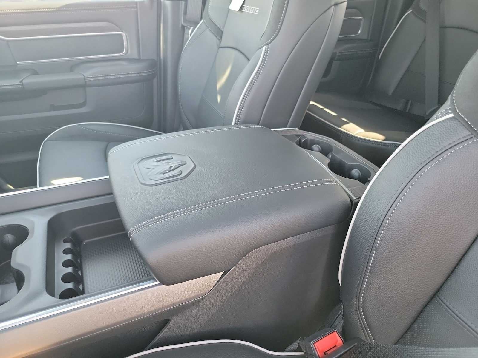 2026 RAM 2500 RAM 2500 LARAMIE CREW CAB 4X4 6'4' BOX