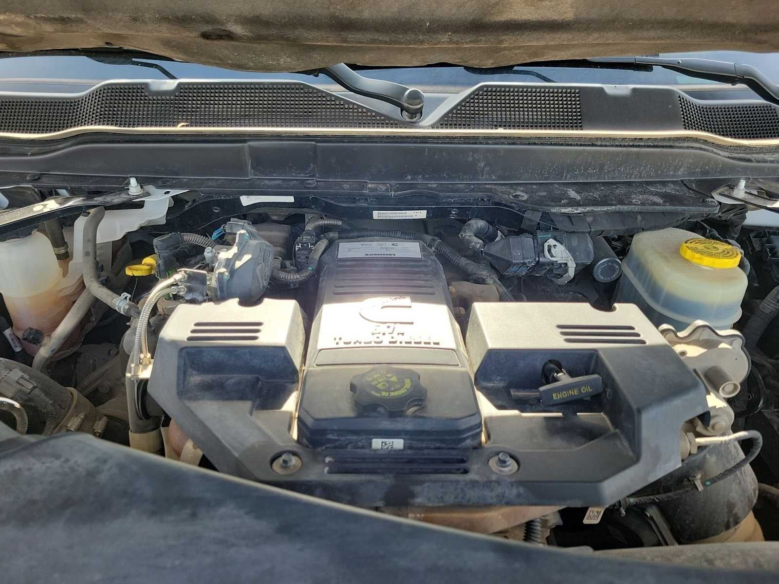 2021 RAM 2500 Laramie Crew Cab 4x4 6'4' Box