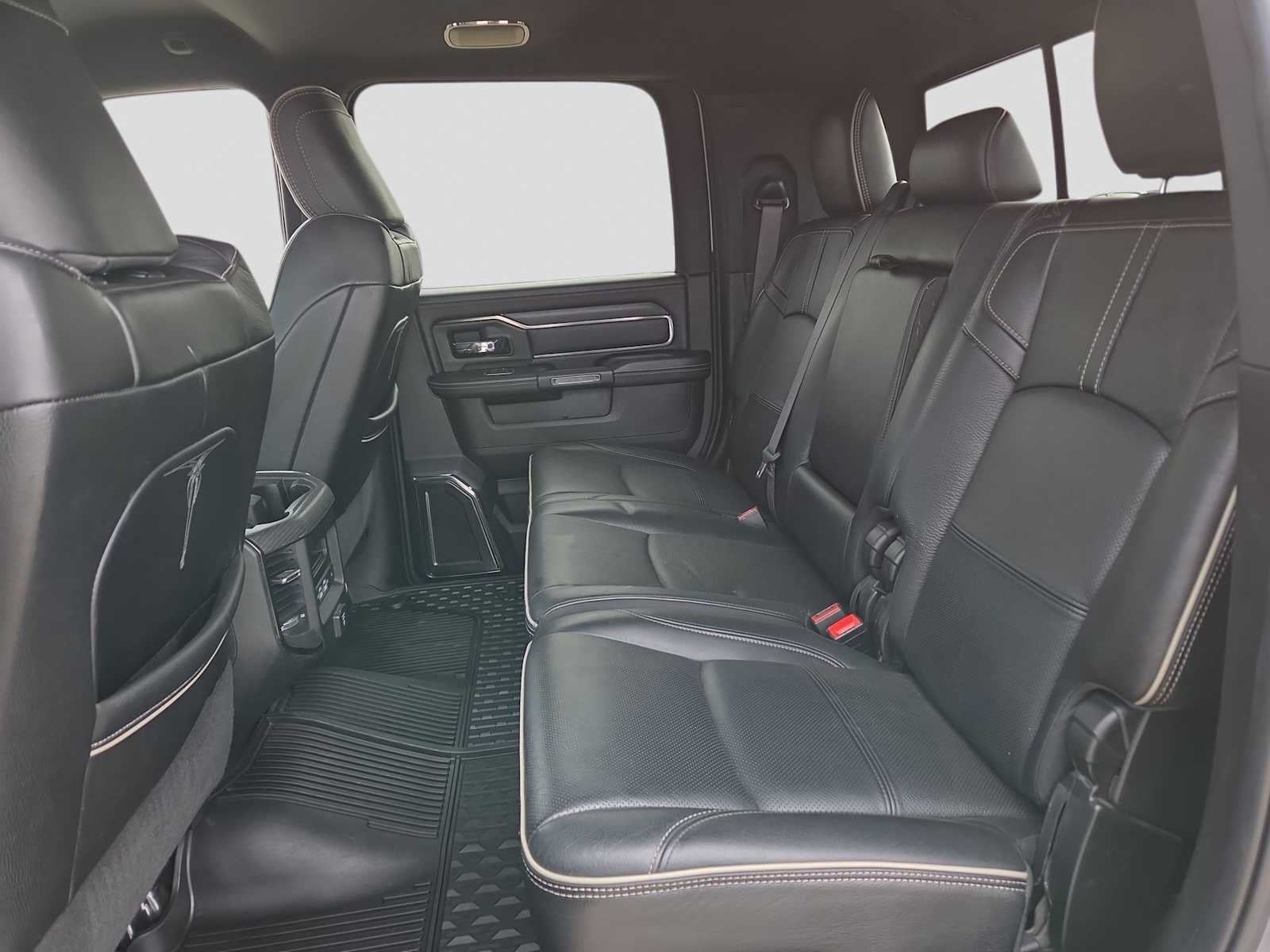 2022 RAM 2500 Limited Mega Cab 4x4 6'4' Box